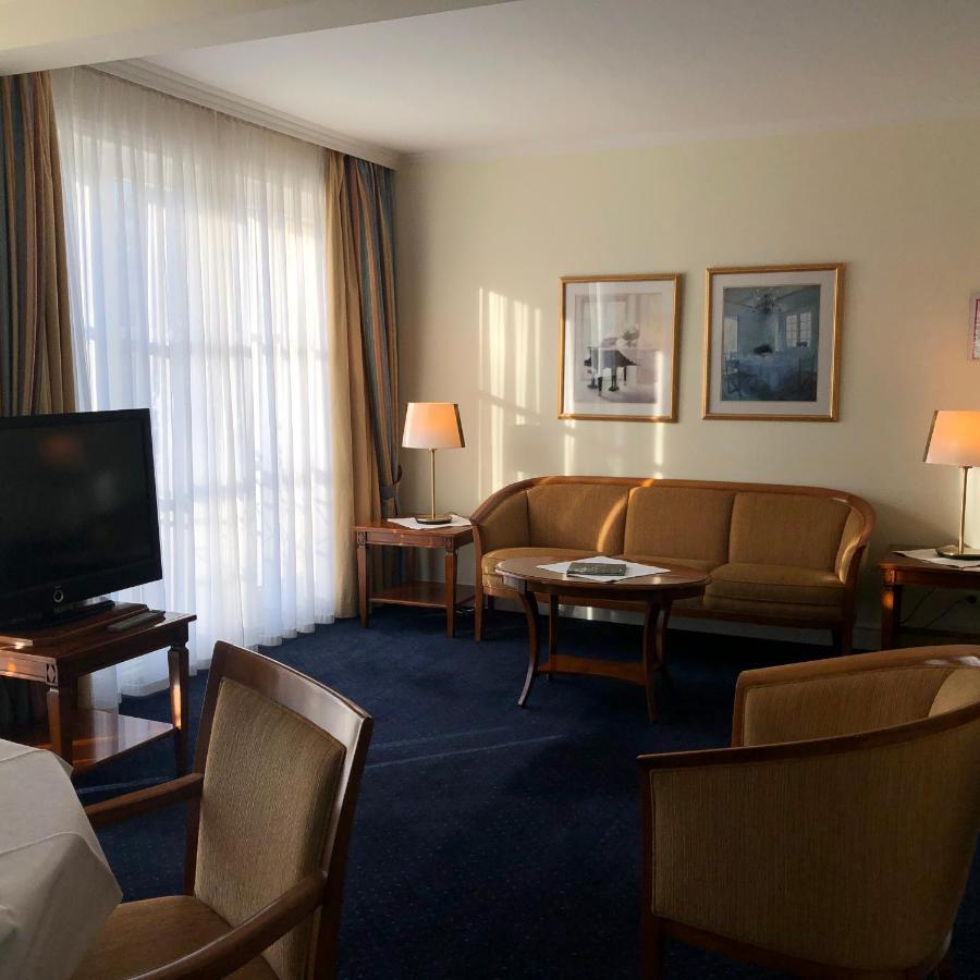 Hotel Scherf Bad Lippspringe Exteriör bild